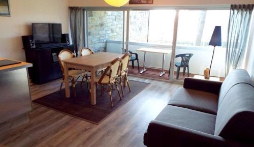 Apartment (4 Adults)