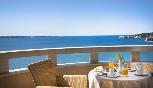 Superior Double or Twin Room with Balcony and Sea View