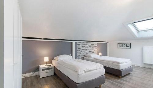 Double or Twin Room with Bathroom