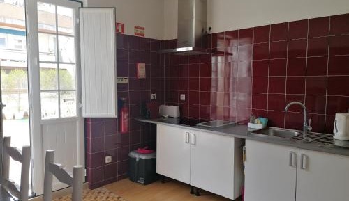 Deluxe Double Room with Private Bathroom