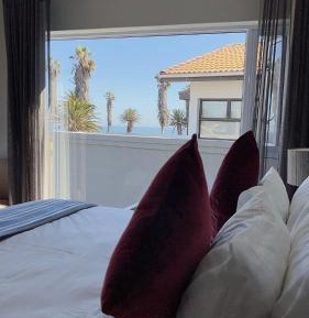 Double Room with Balcony and Sea View