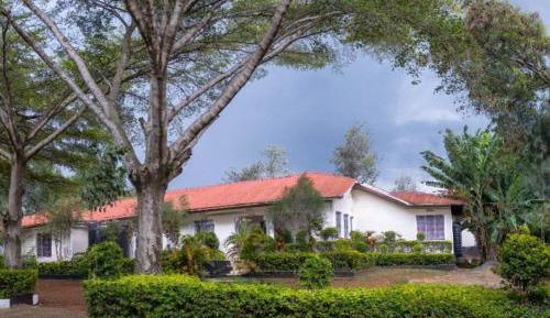 Eight-Bedroom House
