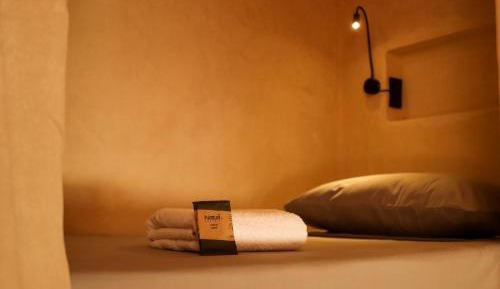Single Bed in Mixed Dormitory Room