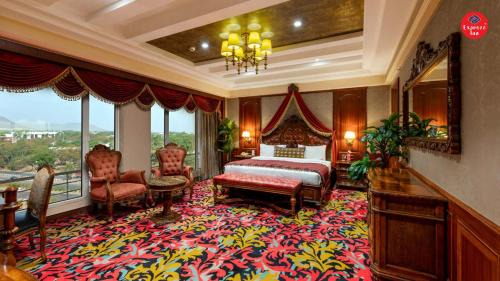 Chairman Suite 