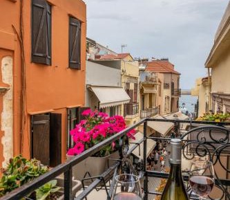 Triple Room with Balcony (Elena)