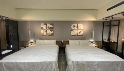 Quadruple Room with Bath