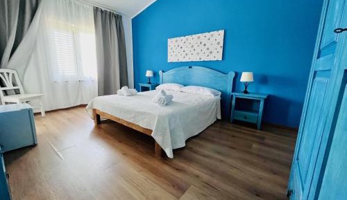 Double Room with Balcony and Sea View