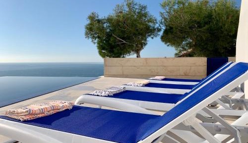Villa with Sea View