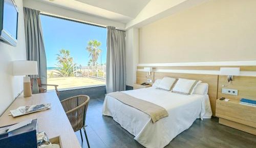 Junior Suite with Sea Views