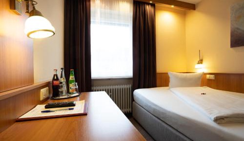  Comfort Single Room