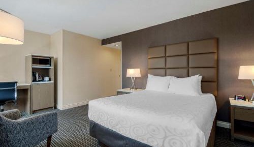 Superior Room, 1 Queen Bed, Non Smoking, Balcony