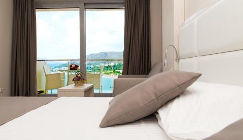 Deluxe Double Room with Sea View