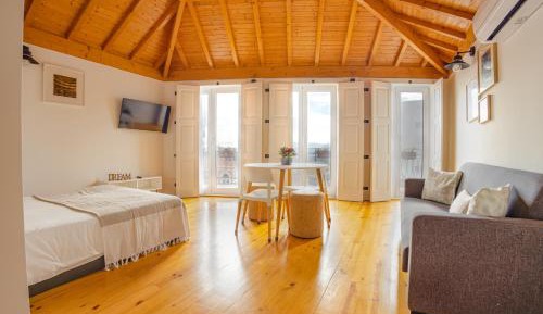 Studio Apartment