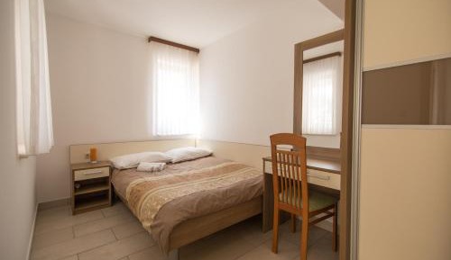 Superior Two-Bedroom Apartment with Sofa Bed (6 Adults)