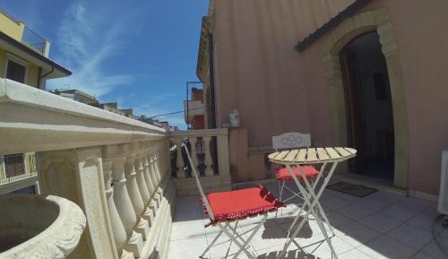 Studio with Terrace