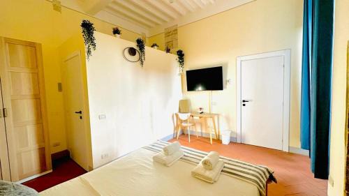 King Room with Lake View