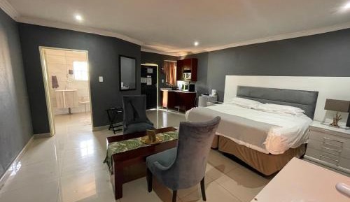 Double or Twin Room with Bathroom