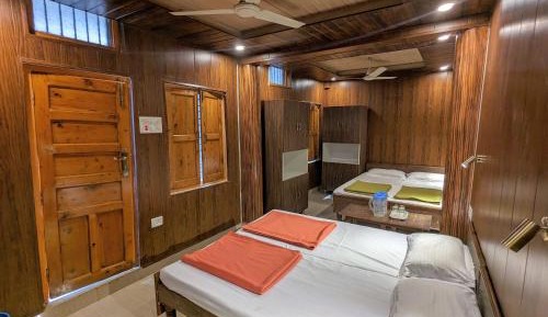 Deluxe Quadruple Room