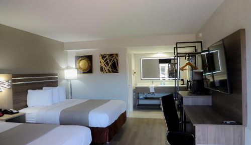 Deluxe Double Room with Shower