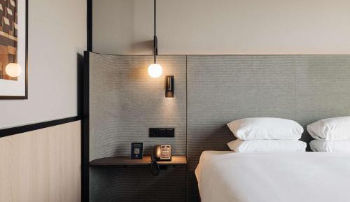 One-Bedroom Superior Suite with City View