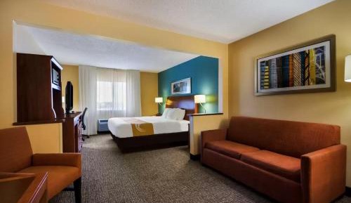 King Suite with Sofa Bed - Non Smoking