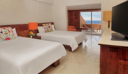 Deluxe Grand Two beds