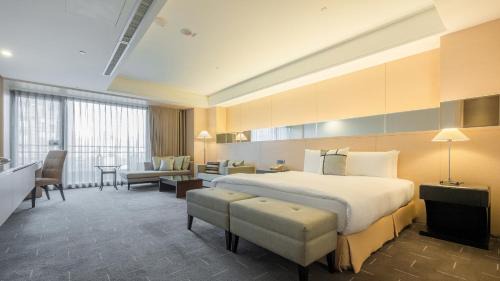 Deluxe Double Suite