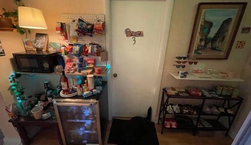 Standard Single Room with Shared Bathroom