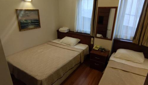 Economy Twin Room