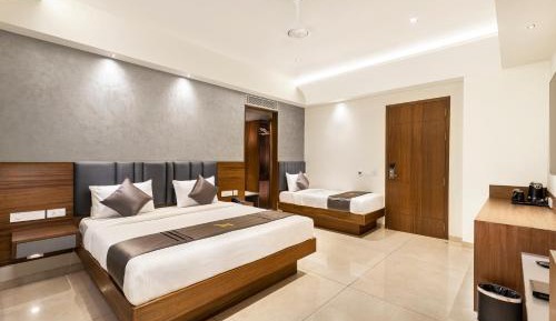 Executive Triple Room