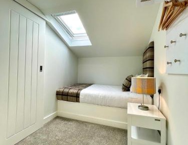 Budget Single Room