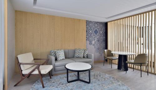Executive One-Bedroom King Suite with Mountain View