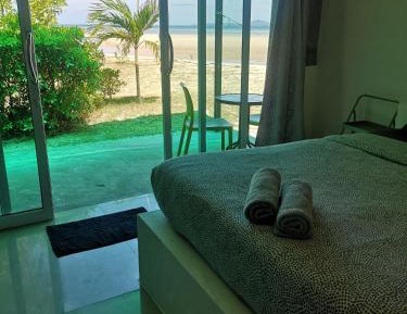 Beachside Bungalow