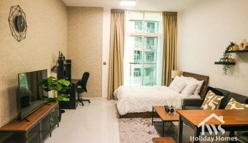 Studio Apartment with Balcony