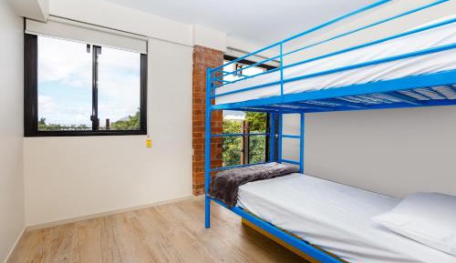 Standard Twin Room with Shared Bathroom