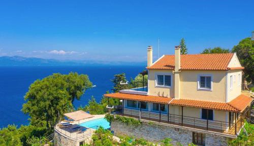 Five-Bedroom Villa
