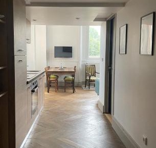 Apartment with Mezzanine Level and Garden View (7 People)