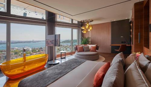 Amber Suite