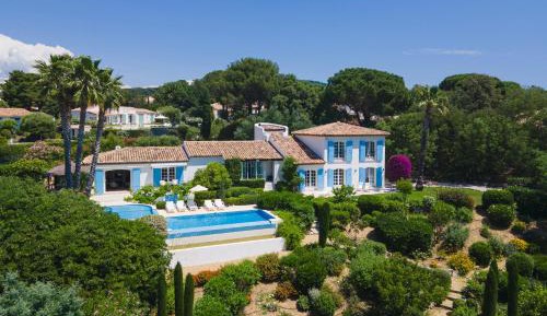 Villa with Sea View