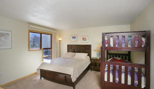 2 Bedroom Apartment with 2 Master Suites