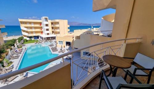 Standard Room | Pool View