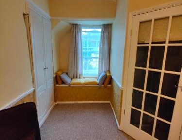 The Rose Room Shower En Suite