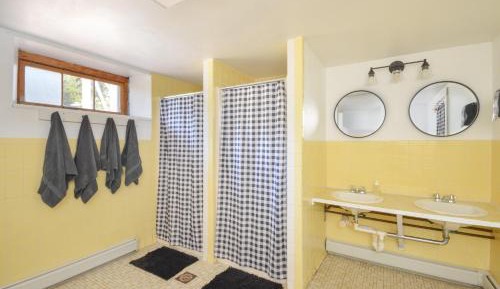 Bed in All-Gender 12-Bed Dormitory