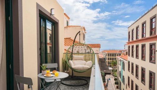 Apartment with Balcony