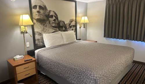 Standard King Room