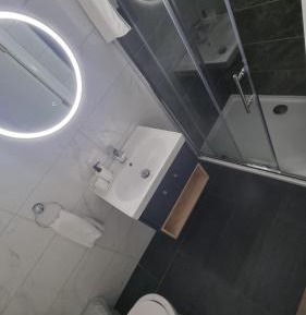Economy Twin Room