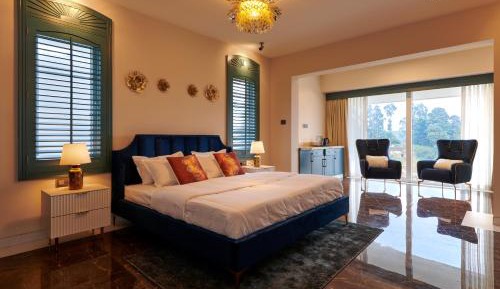 Superior King Room