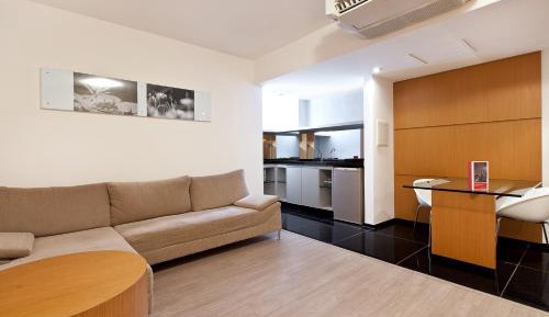 Premium Suite