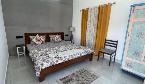 Double Room with Private Bathroom