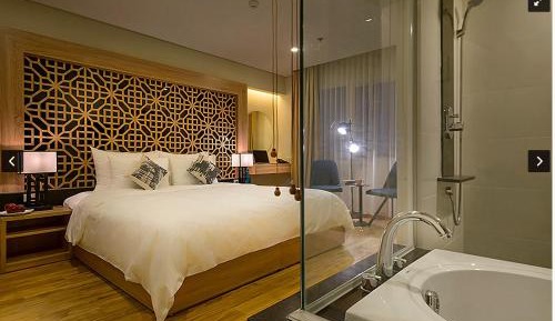 King Suite with Spa Bath